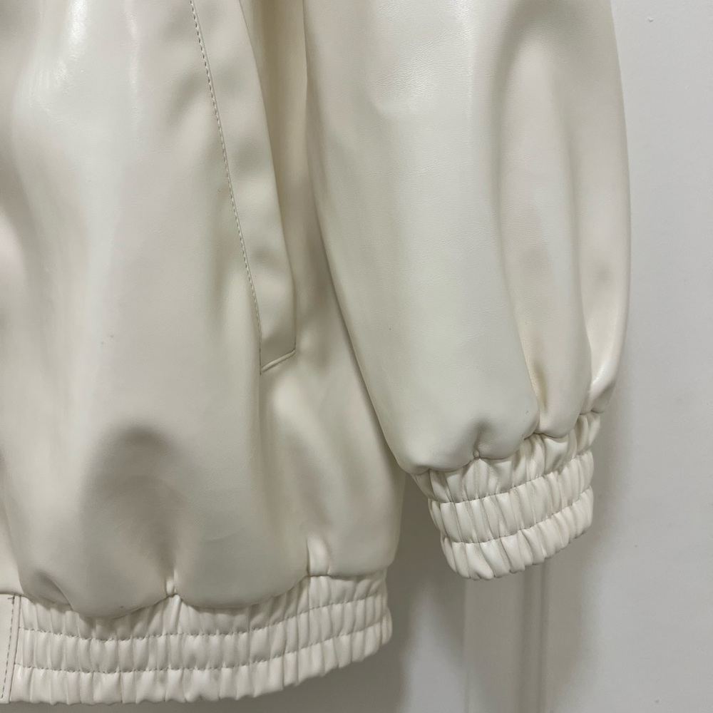 Anthropologie Maeve Oversized Patent Leather Bomber Jacket - Picture 9 of 16
